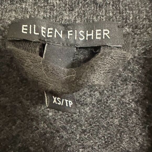 Eileen Fisher 100% Wool Button Cardigan Women's XS Grey Preppy Pockets Business - Picture 3 of 5